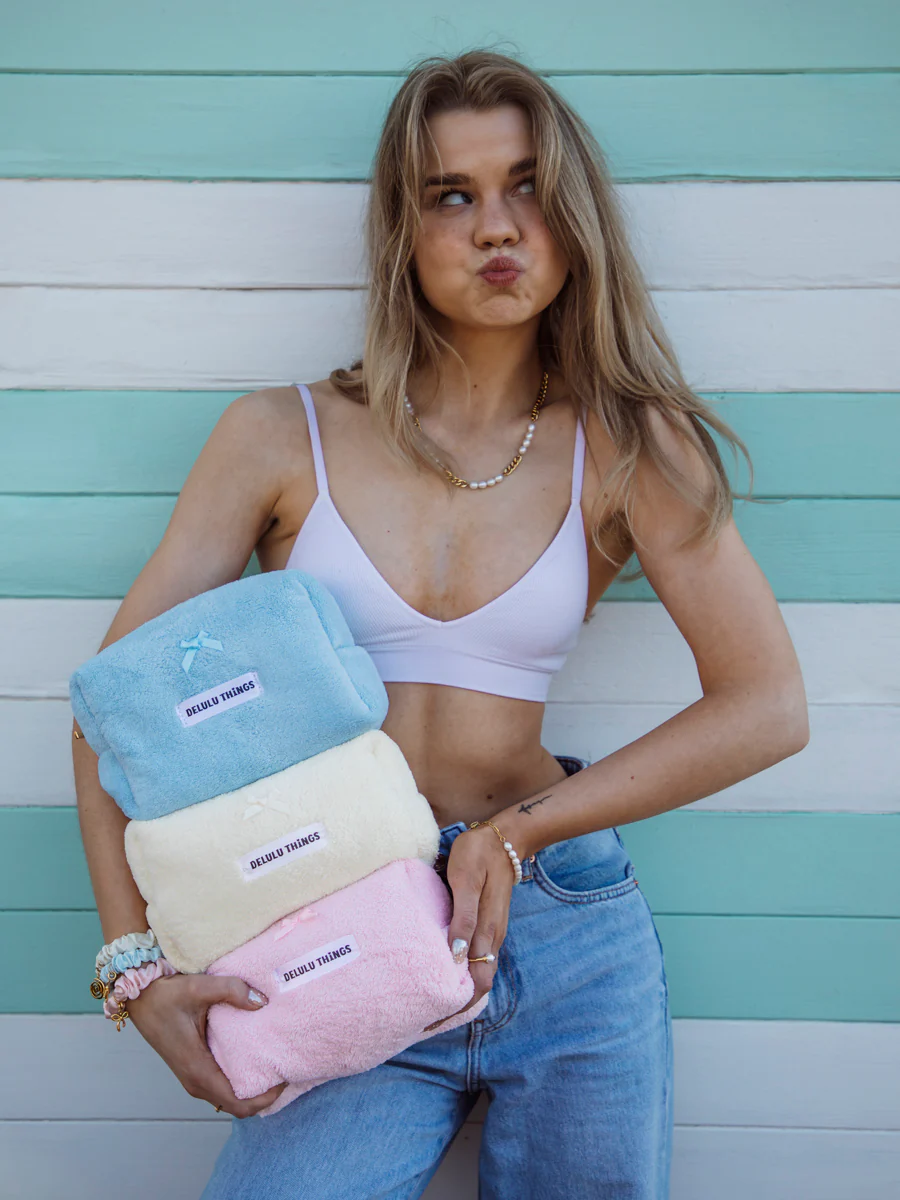 Cream Puff Pink Kosmetiktasche - Image 9