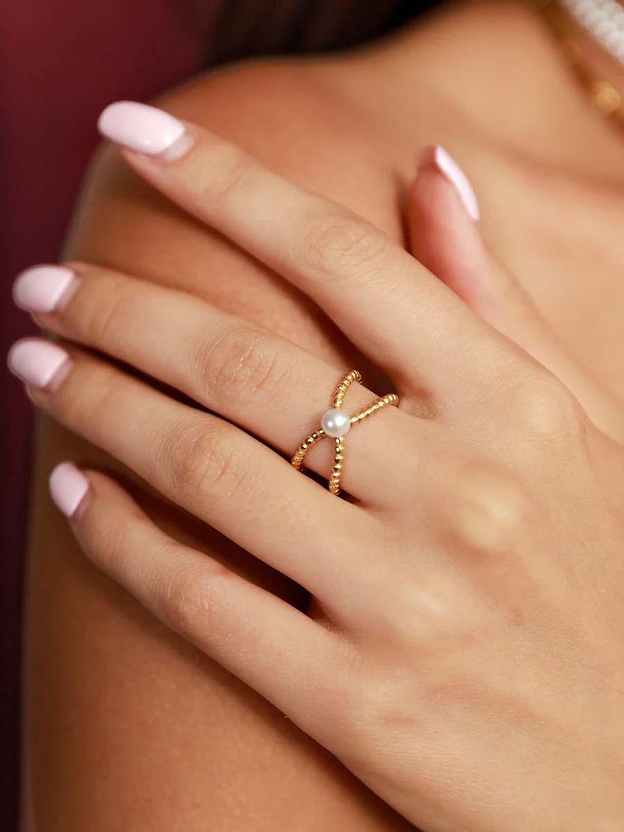 Elegant Pearl Ring - Image 2