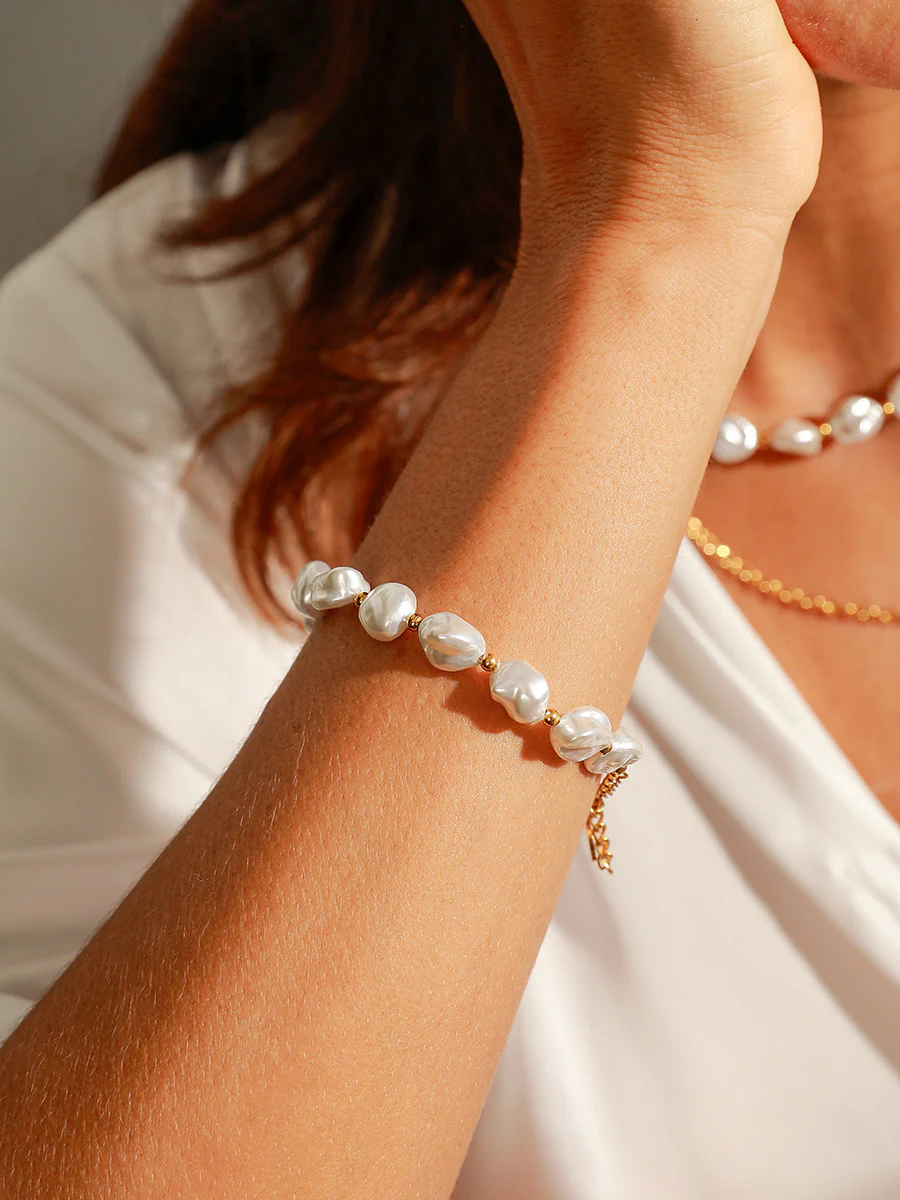 Enchanting Pearl ARMBAND - Image 2