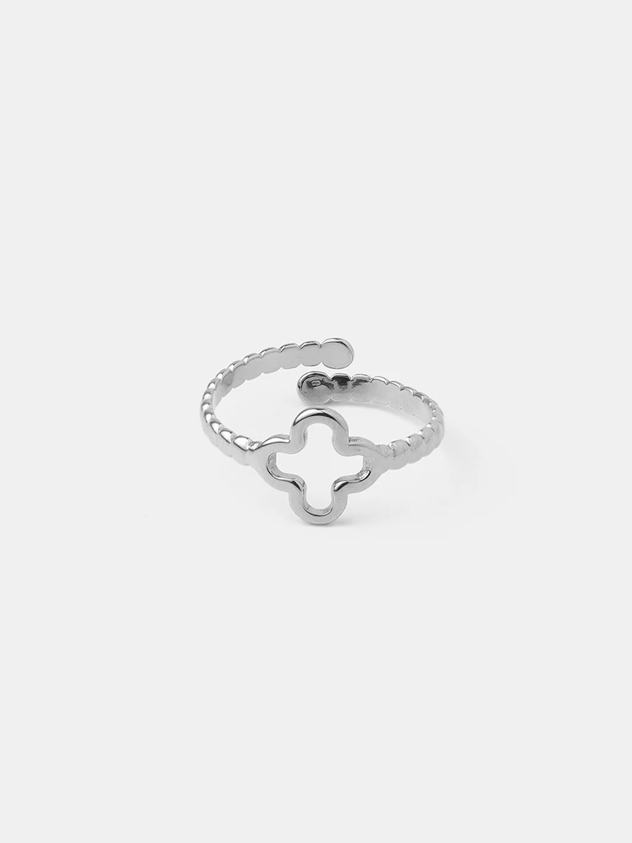 Graceful Clover Ring - Image 6
