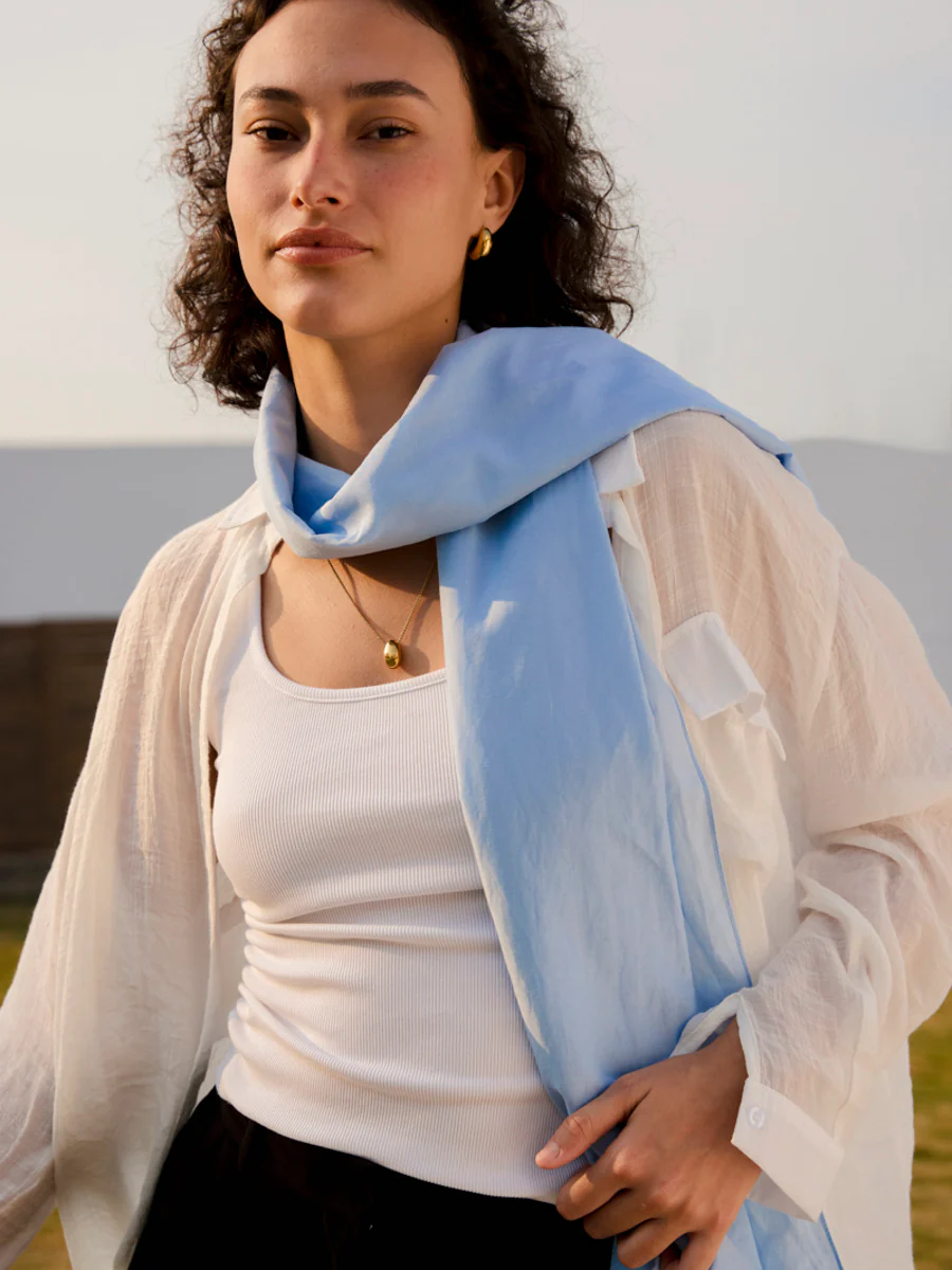 Pure Essence White Schal - Image 2