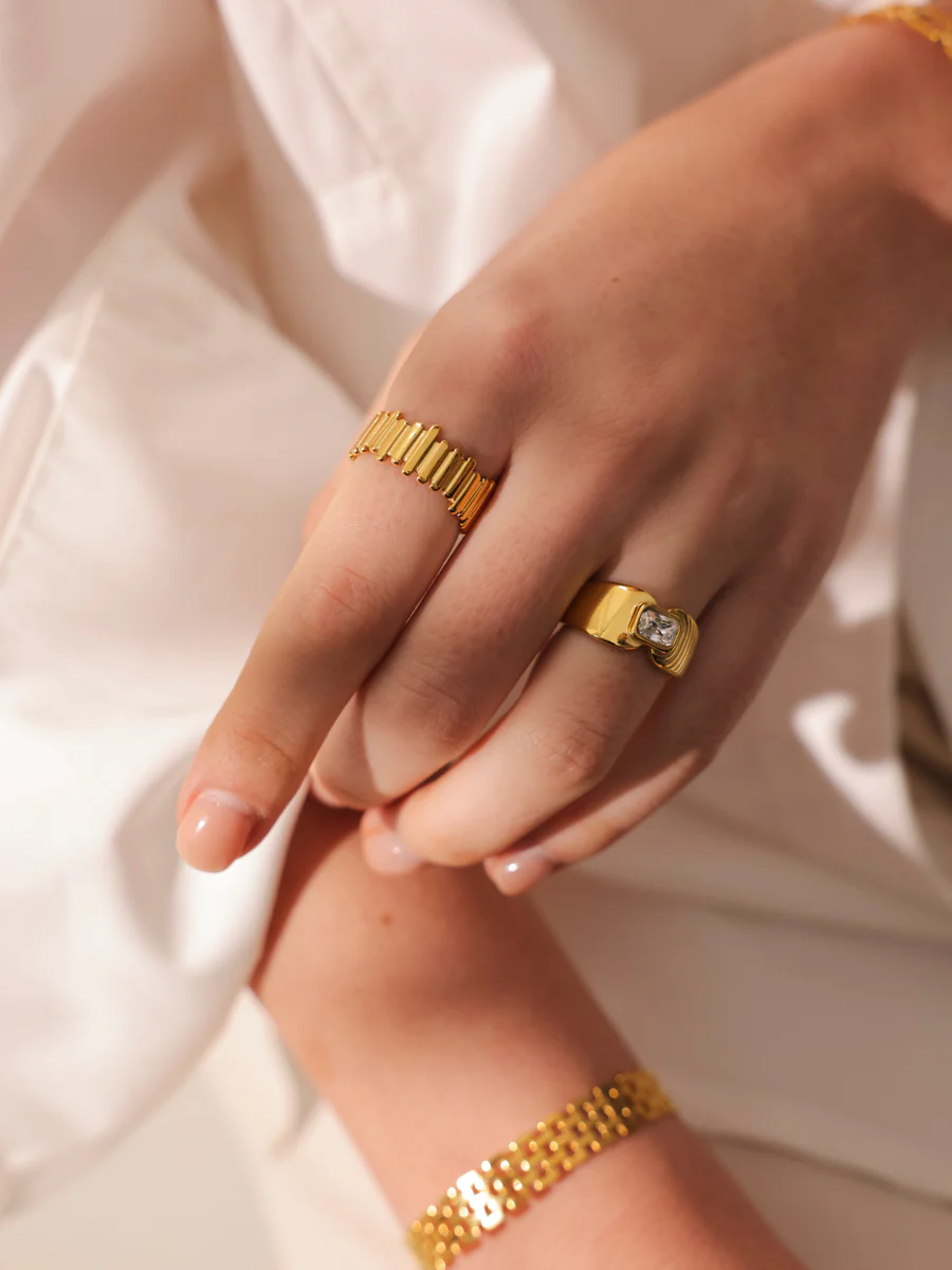 Radiant Sparkle Ring - Image 5