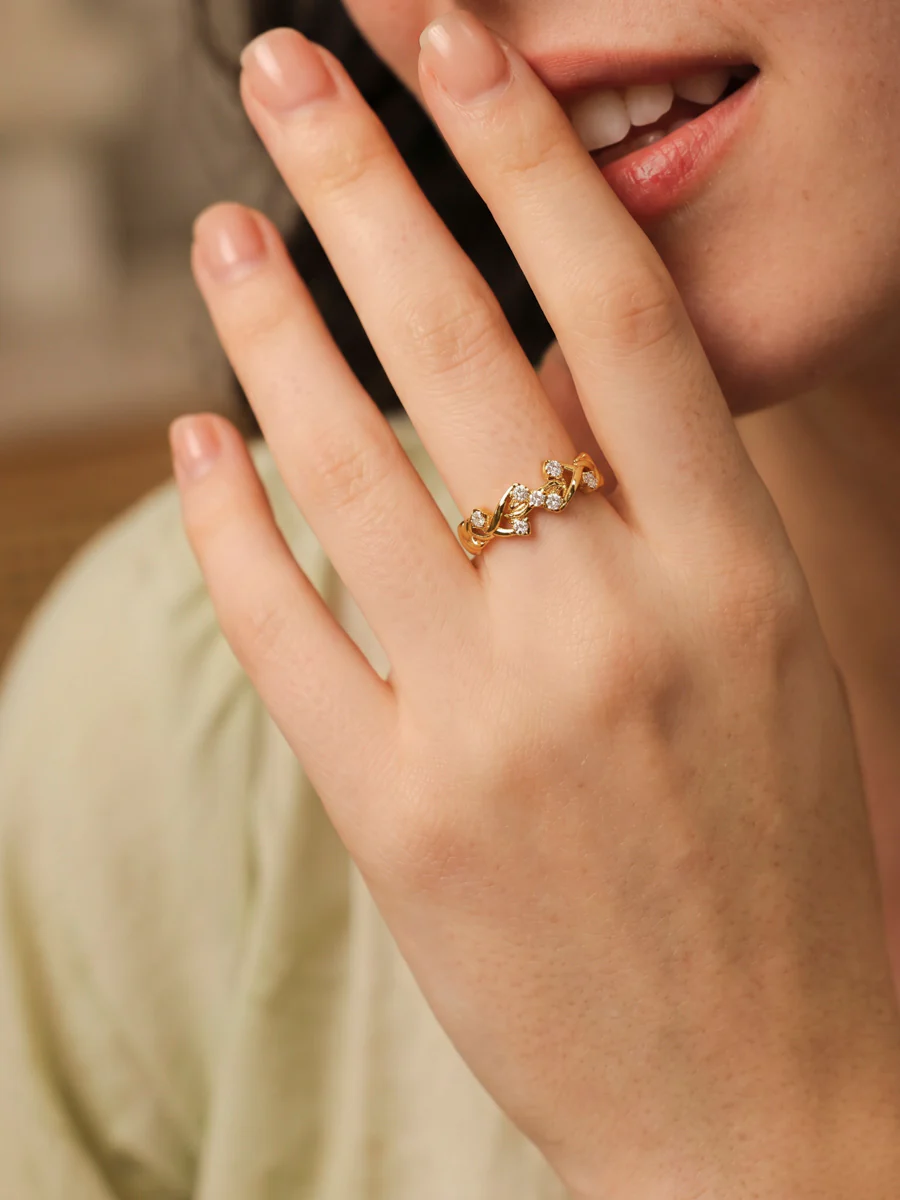 Shining Vine Ring - Image 3