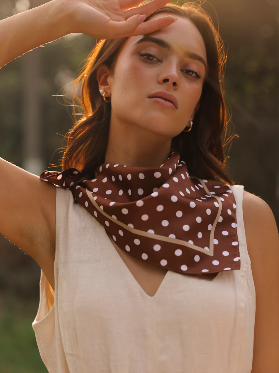 Vintage Dot Brown Tuch - Image 6